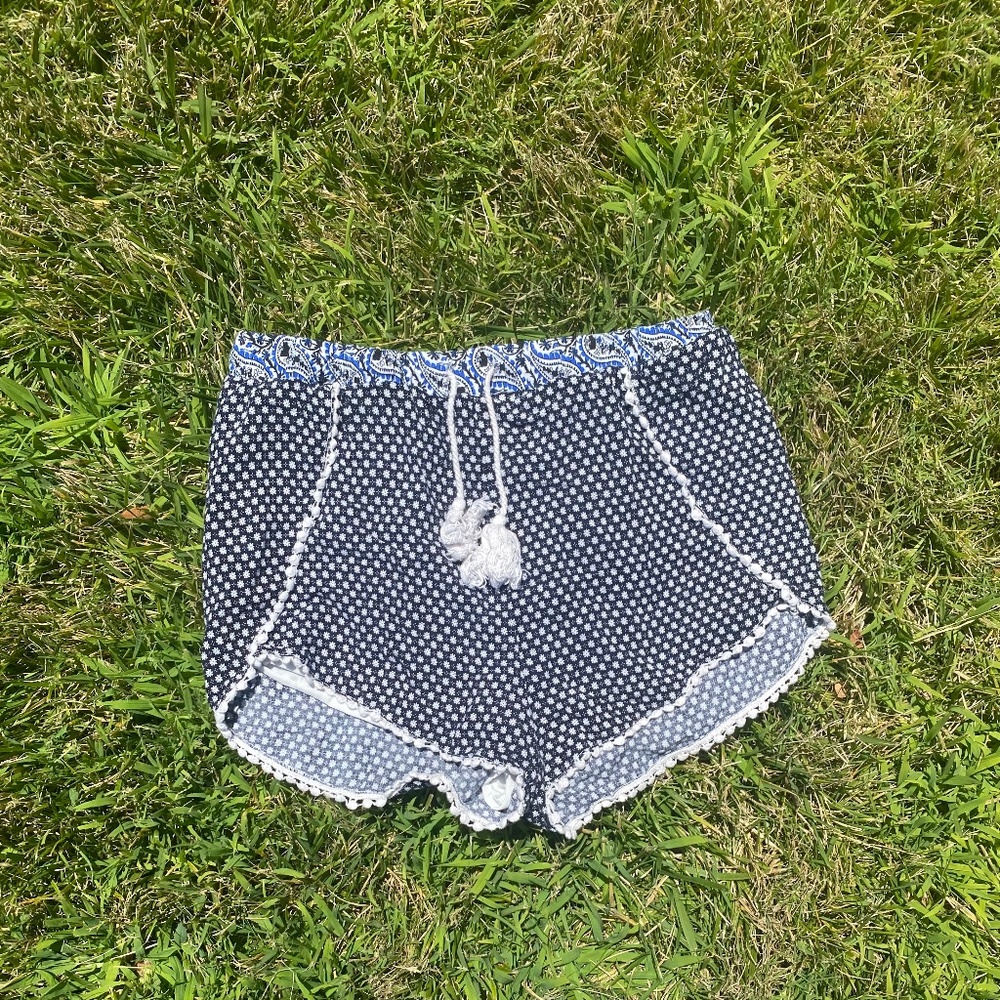 LISTICLE SHORTS